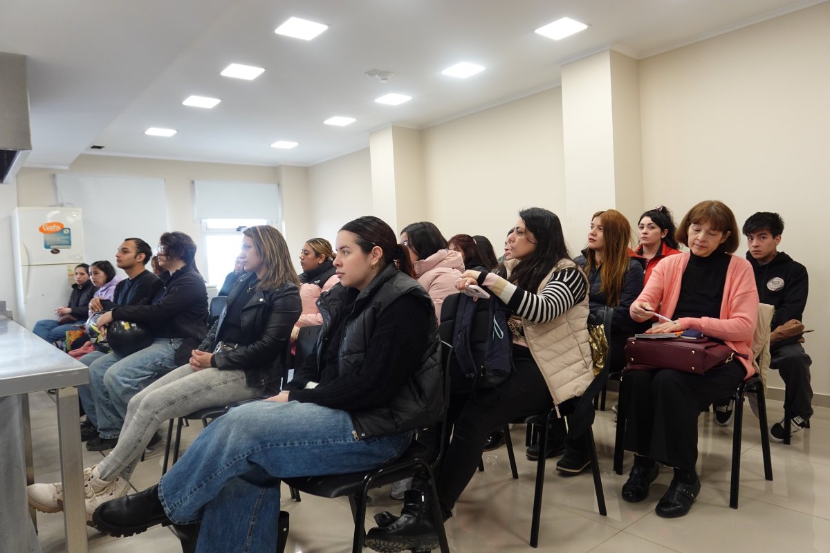 Inició en Río Gallegos la Capacitación Laboral en Pastelería