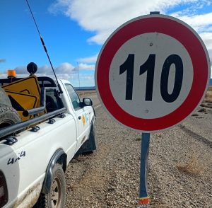 Vialidad Provincial fortalece la señalización en la Ruta Nacional 40