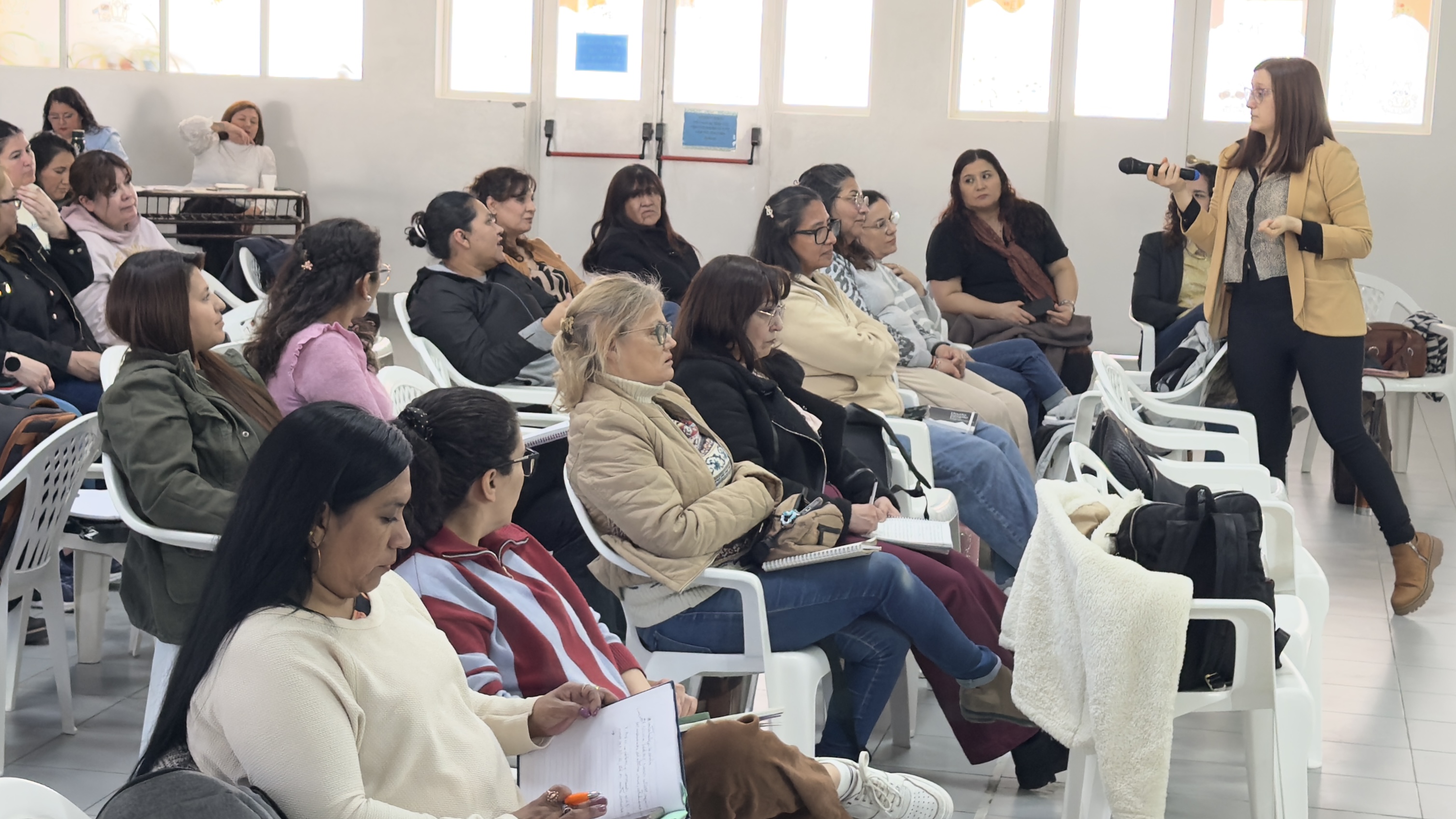 Se realizó el segundo encuentro presencial de Alfabetización Temprana en Caleta Olivia