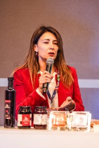 FIT 2026: Las empanadas de guanaco fueron protagonistas de la propuesta gastronómica de Santa Cruz
