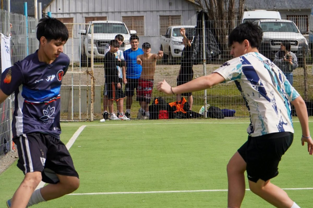 Fútbol, goles y encuentro: estudiantes secundarios vivieron dos jornadas a puro deporte
