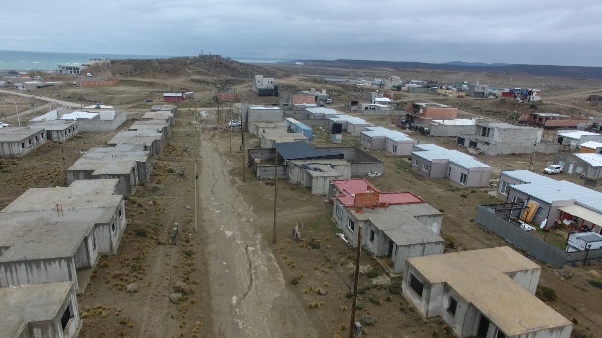La llegada del gas al barrio Patagonia cambia la fisonomía del lugar.