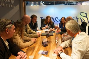 FIT: El Gobierno Provincial mantuvo una mesa de trabajo con el sector privado 