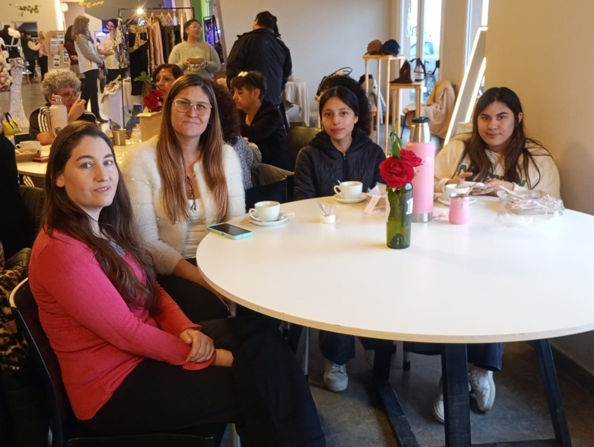 Caleta Olivia: Desarrollo Social acompañó la tercera edición de Pop Up Diseño