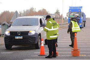 Policía Caminera fortalece los controles en Güer Aike con tecnología de detección vehicular