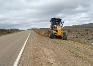 Las Delegaciones Viales de San Julián y Tres Lagos trabajan para mejorar la transitabilidad y la seguridad vial 