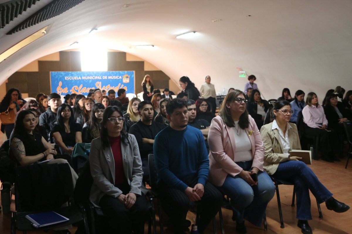 Río Turbio: avanza el programa de capacitación provincial sobre la Ley Penal Juvenil N°27.801 en la zona sur