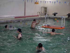 Encuentro de Waterpolo: Integración y Trabajo en Equipo en el Agua