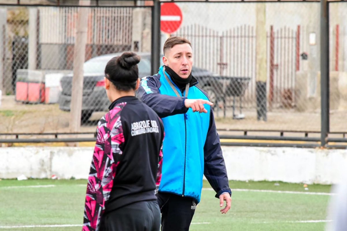 Santa Cruz ya tiene su selección de fútbol femenino para los Juegos de la Araucanía