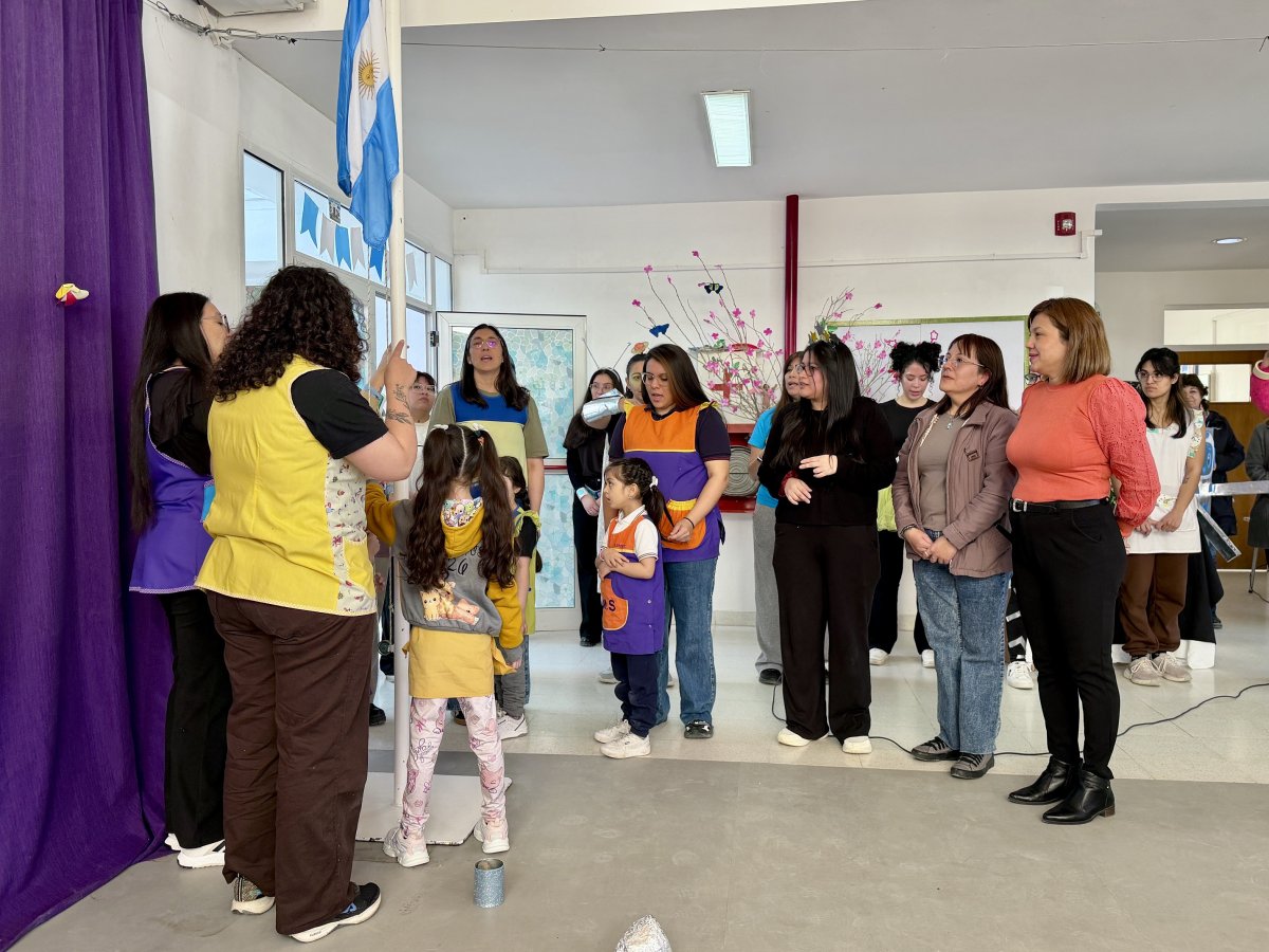 La Escuela Especial N° 15 de Caleta Olivia celebró la Maratón Nacional de Lectura