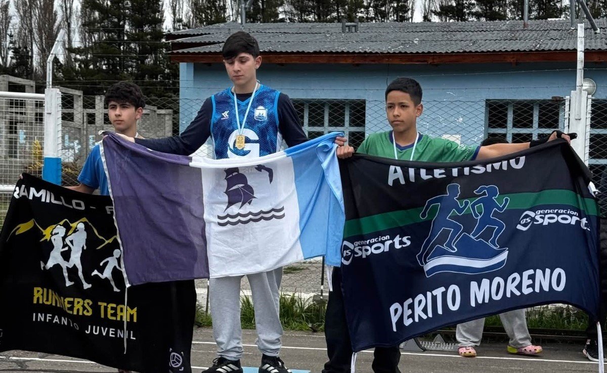Atletismo: el trabajo de Perito Moreno que llevó a cinco jóvenes rumbo a Mar del Plata