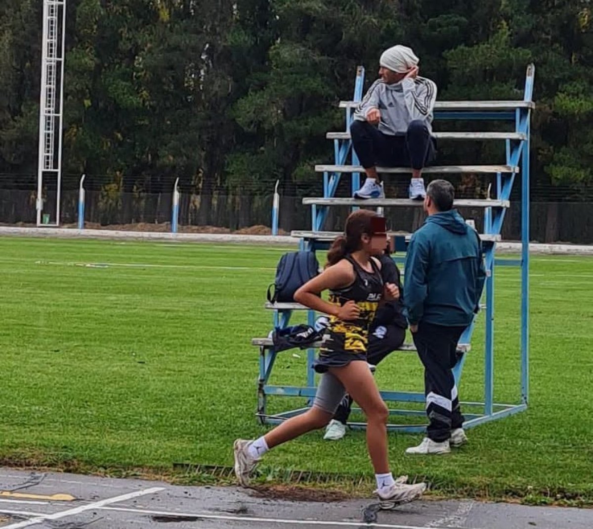 El atletismo femenino santacruceño pone en marcha su desafío provincial rumbo a Mar del Plata