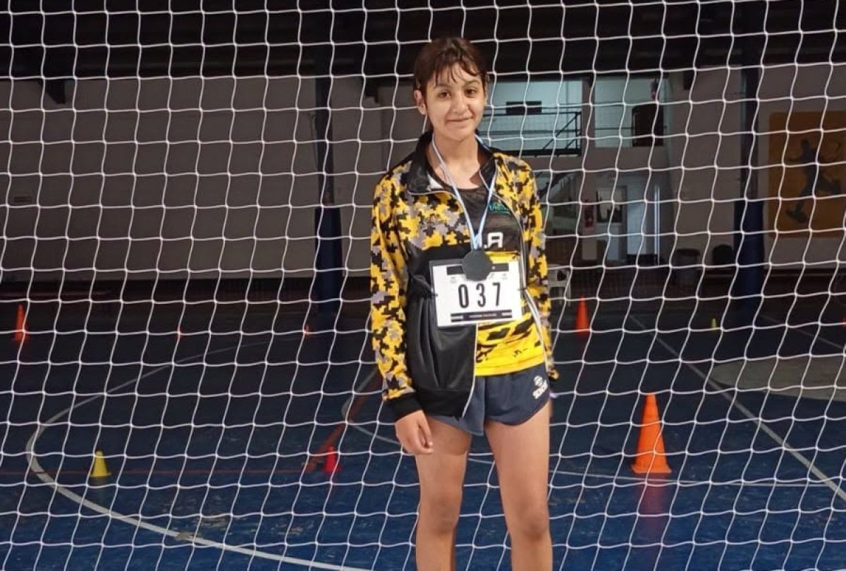 El atletismo femenino santacruceño pone en marcha su desafío provincial rumbo a Mar del Plata