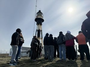 Estudiantes del Domingo Savio vivieron una jornada educativa en Cabo Vírgenes