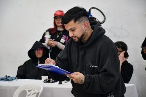 La tercera edición del Seminario de Barbería convocó a jóvenes en una jornada de competencia y formación