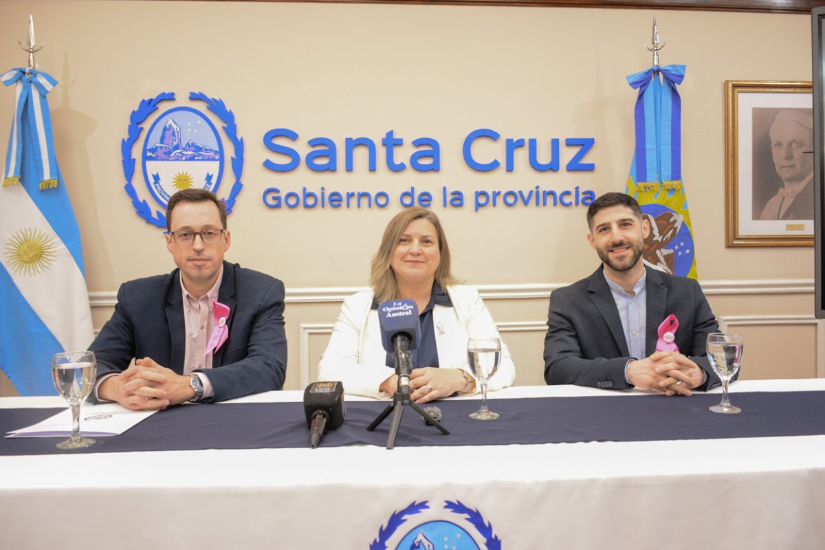Coloccini: “Octubre Rosa Santa Cruz es prevención, detección temprana y acceso oportuno al diagnóstico de cáncer de mama”