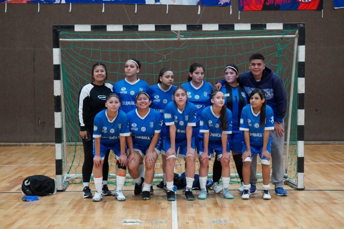 El futsal femenino abrió la definición rumbo a Mar del Plata