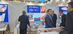 La Provincia fortalece su agenda pesquera internacional en Vigo con foco en inversiones y valor agregado