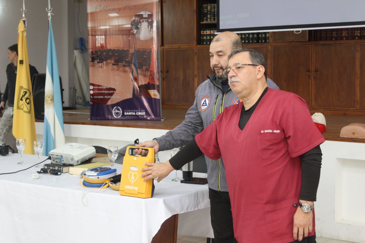 Vialidad Provincial capacita a su personal en primeros auxilios y uso del desfibrilador automático