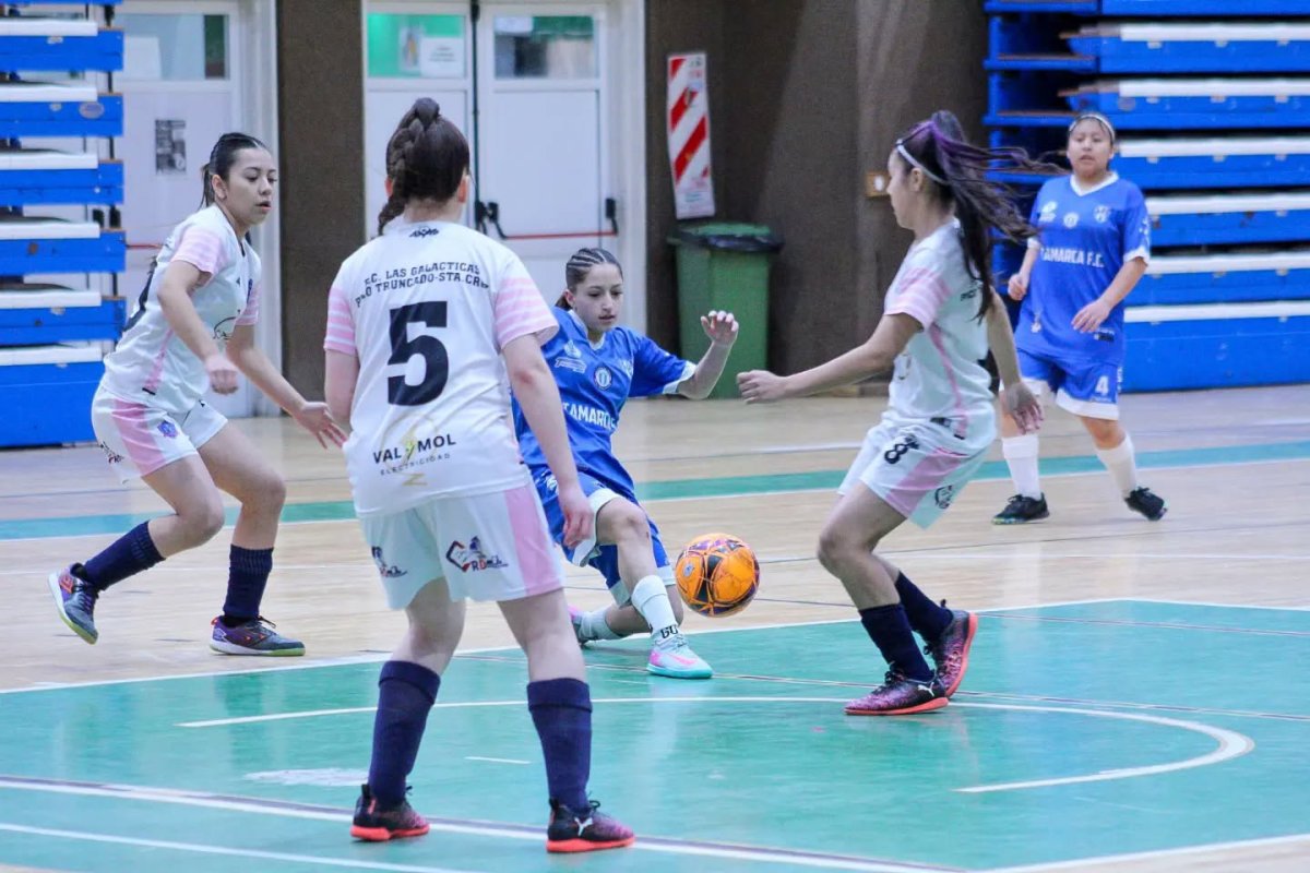 El Calafate se consagró en el futsal femenino y representará a Santa Cruz en los Juegos Evita