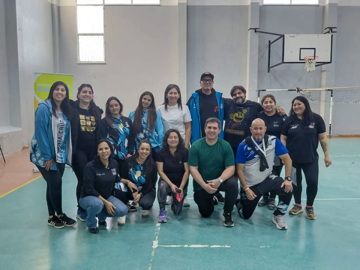 Proyecto “Newcom Escolar: Jugamos, nos movemos y compartimos en familia”.