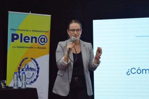 Impulsan una capacitación para el operativo de evaluación de fluidez lectora en Santa Cruz