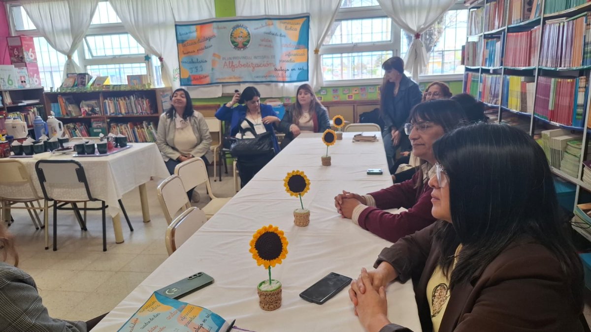 Santa Cruz presente en el Encuentro Regional de Alfabetización y Formación de Supervisores en Chubut