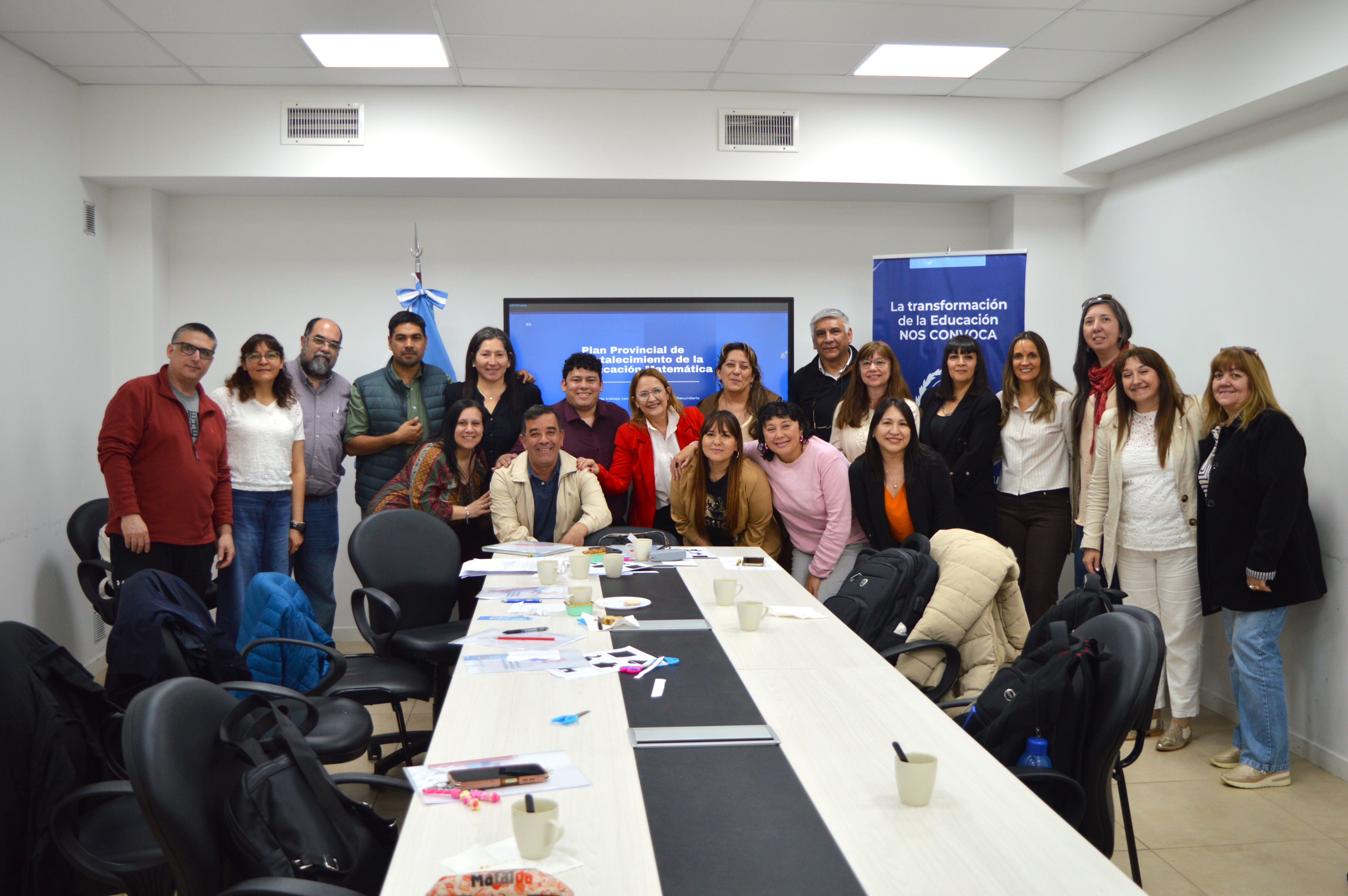 La propuesta contó con la participación del referente de los trayectos formativos del nivel, directores provinciales y generales, y coordinadores de áreas.