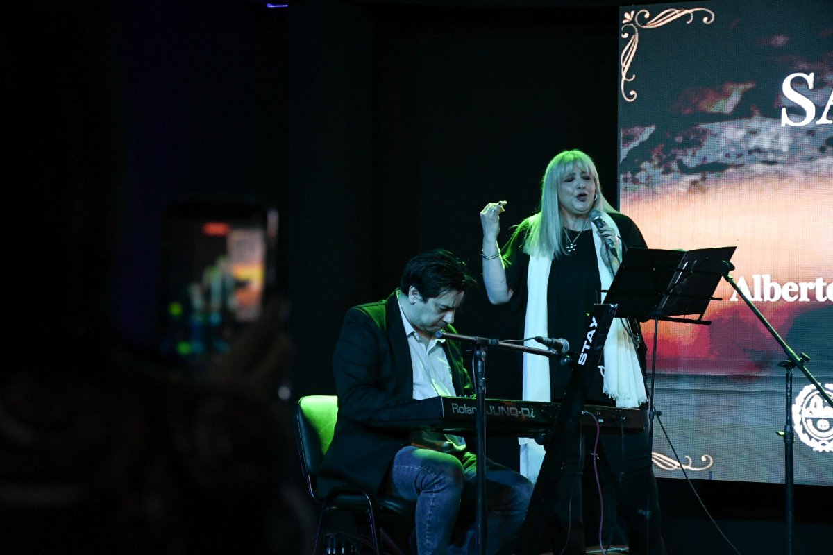 Santa Cruz Tango abrió su primera jornada con homenajes a referentes de la cultura de la provincia