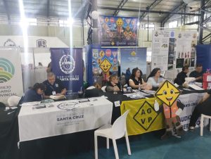 Viva Barrio llegó a Cañadón Seco con servicios, asistencia y propuestas para las familias