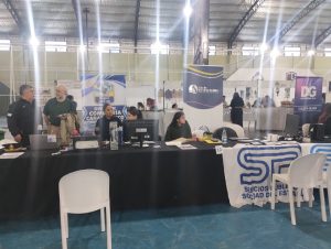 Viva Barrio llegó a Cañadón Seco con servicios, asistencia y propuestas para las familias