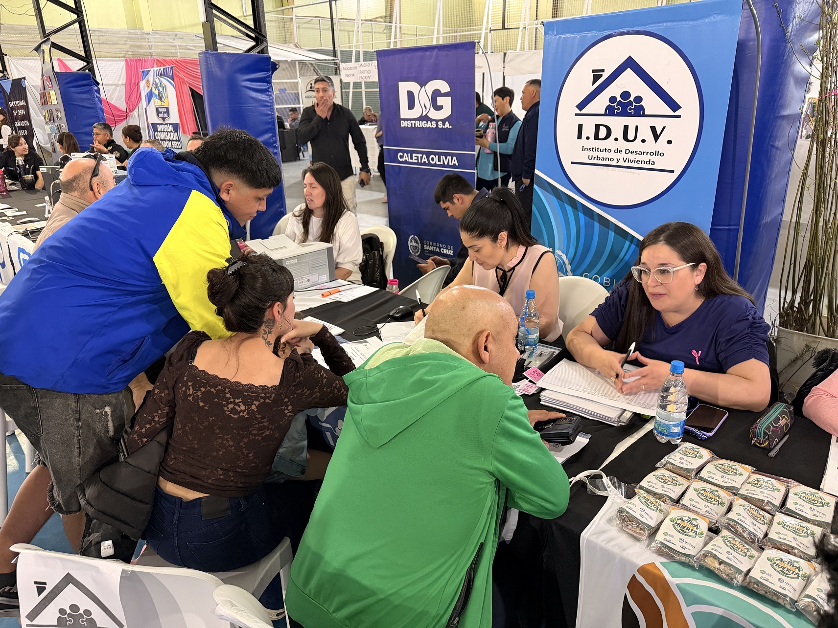 Numerosa participación de los vecinos de Cañadon Seco en Viva Barrio Somos Comunidad.