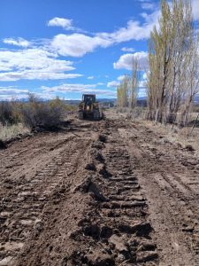 Vialidad Provincial realizó trabajos de mantenimiento y apertura de calles en Lago Posadas