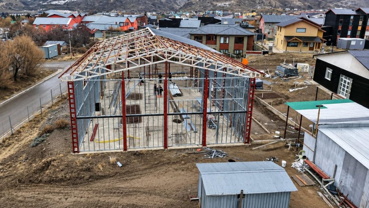 El Chaltén: reactivan obras educativas y avanzan en infraestructura clave para la localidad