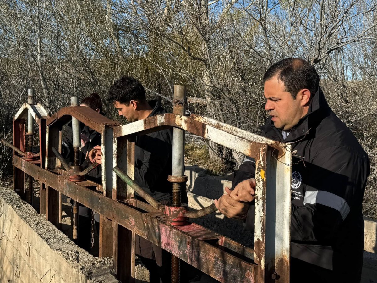 Provincia y Municipio recuperaron el sistema de riego que abastece a 80 chacras