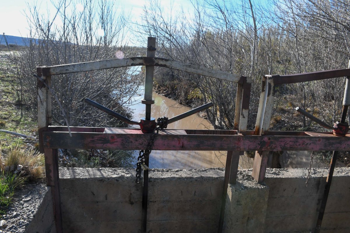 Provincia y Municipio recuperaron el sistema de riego que abastece a 80 chacras