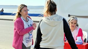 Salud acercó vacunación y controles preventivos a la comunidad en Río Gallegos 