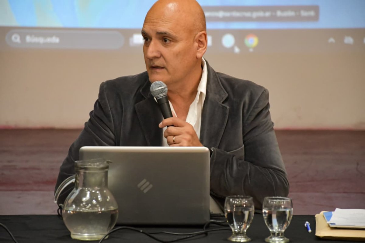 Comenzó una nueva instancia de capacitación de Grupos de Ayuda Mutua, esta vez destinada a fuerzas de seguridad