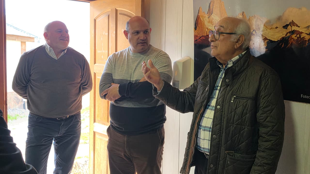La comitiva provincial acompañó la celebración del aniversario de El Chaltén.