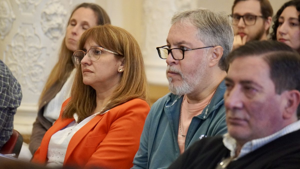Santa Cruz reafirma su compromiso con la calidad educativa en la Red Federal de Evaluación