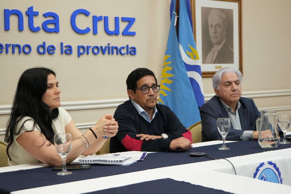 Concretaron mesa de trabajo para garantizar la cobertura prestacional de la Caja de Servicios Sociales