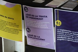 La Policía de Santa Cruz reunió a la comunidad para concientizar sobre la trata de personas
