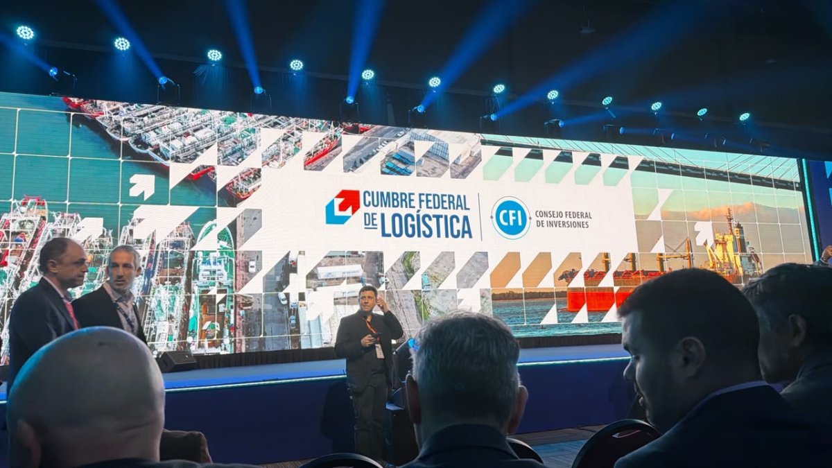 El Gobierno de Santa Cruz presente en la Cumbre Federal de Logística en Buenos Aires