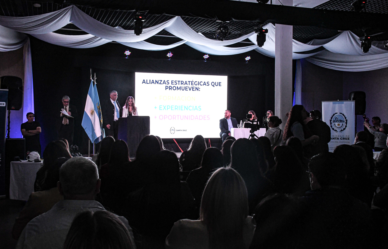 Más herramientas para el futuro: La Provincia lanzó Experiencias para estudiantes secundarios