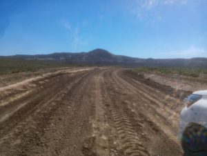 Vialidad Provincial avanza con trabajos de mantenimiento vial y colaboración comunitaria