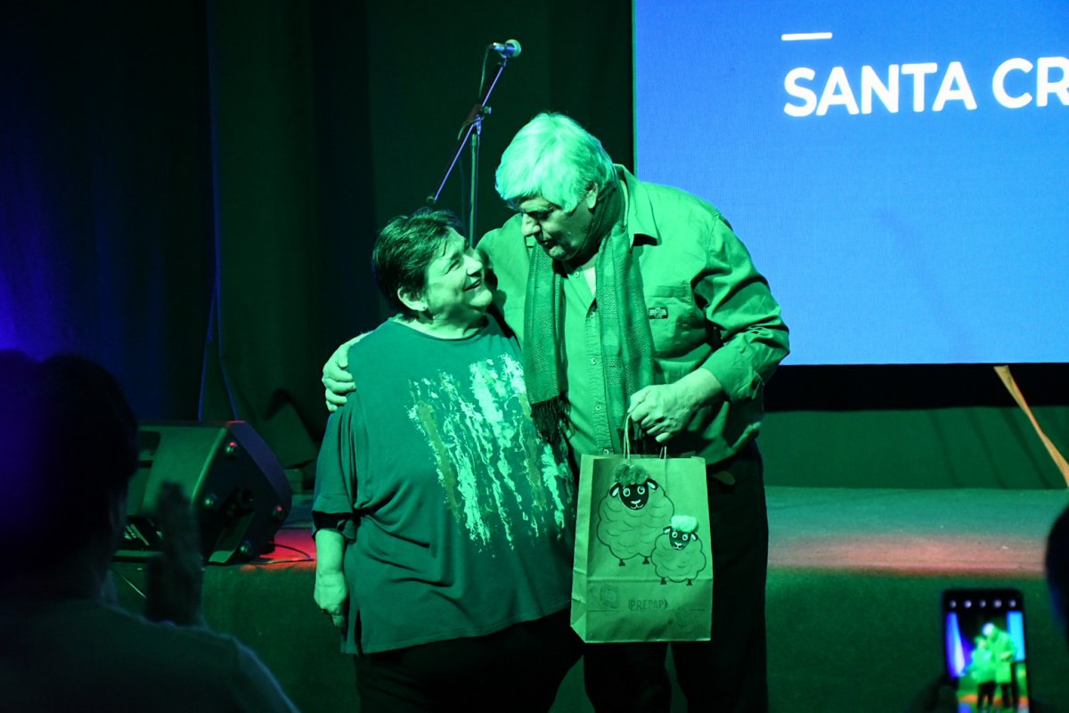 "Santa Cruz Tango" homenajeó a Juan Albornoz y Oscar Cuirolo