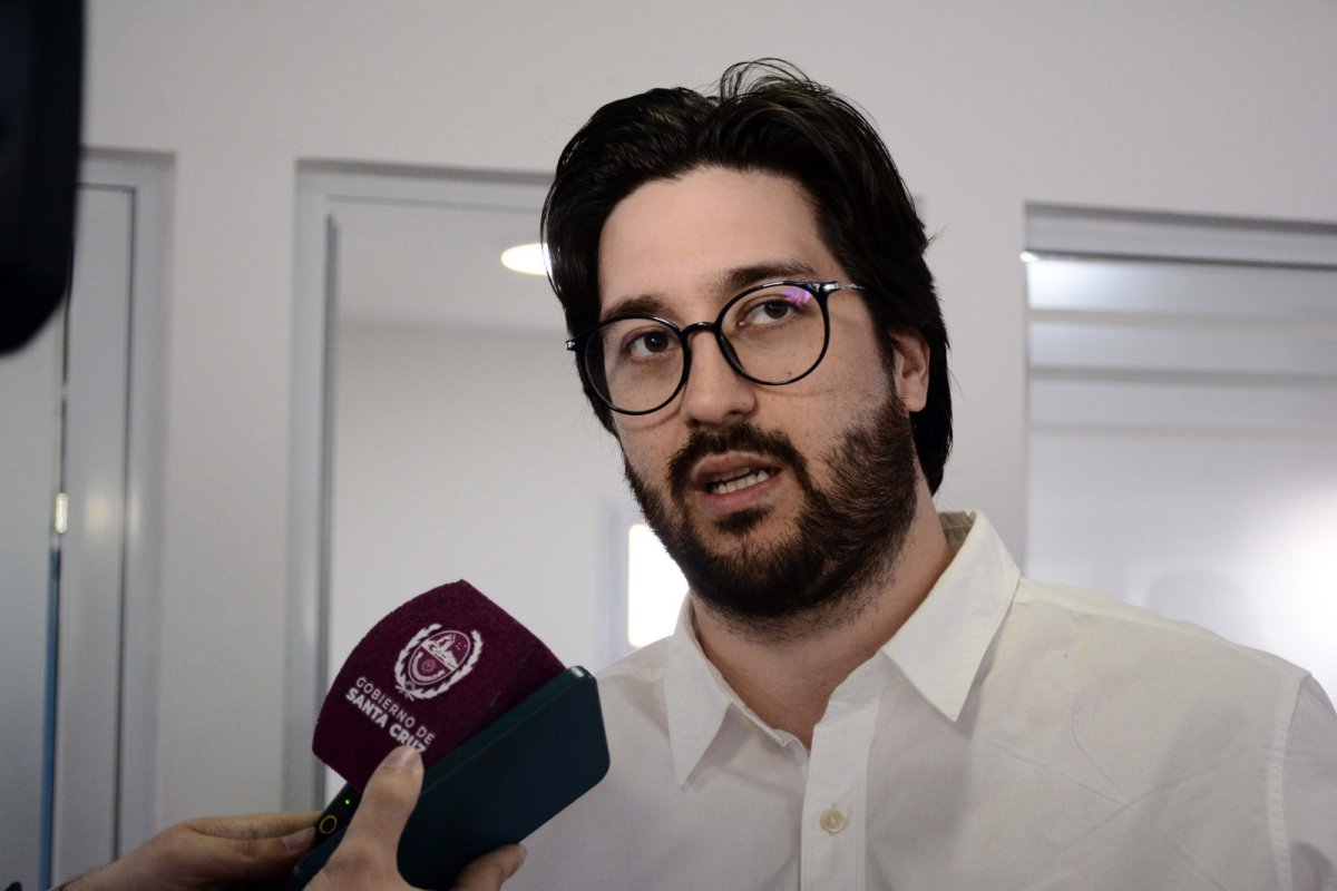 Salud firmó un convenio para acompañar a las familias en los procesos de adopción