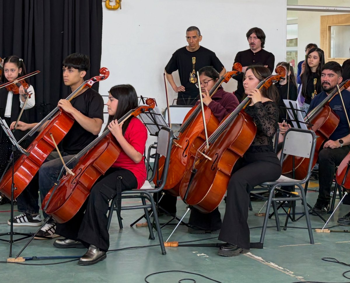 La Orquesta Latinoamericana compartió su música en una gran audición interna