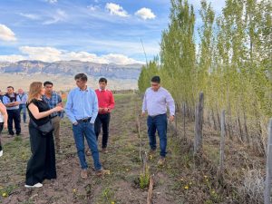 Vidal resaltó que la producción y la infraestructura son ejes fundamentales para el crecimiento de Lago Posadas