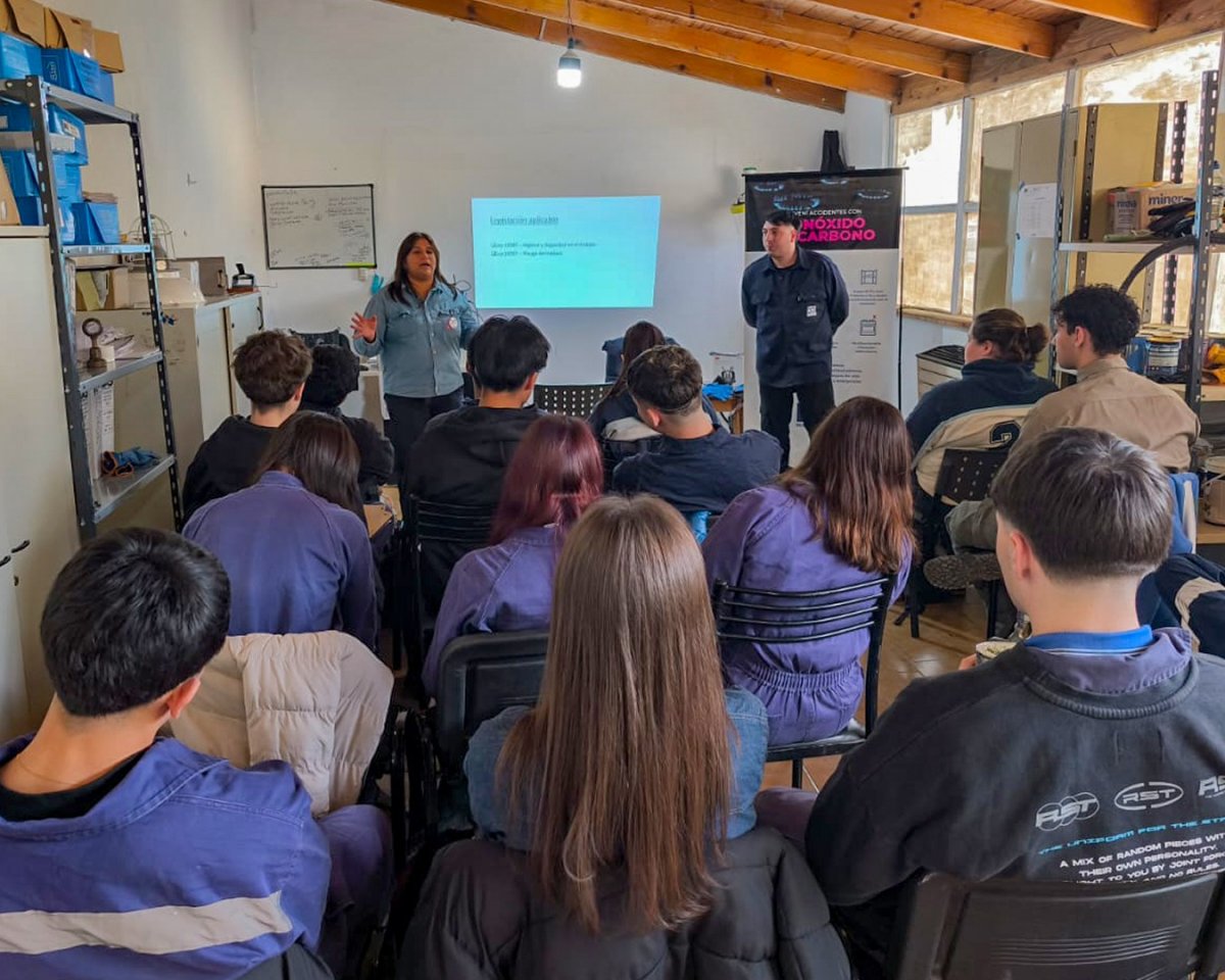 Distrigas S.A. recibió a estudiantes para realizar prácticas profesionalizantes en Río Gallegos
